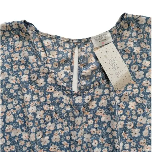 Sienna Sky Top Blouse Short Sleeve Elastic Waist Blue White Floral Top Size XS - Picture 9 of 12